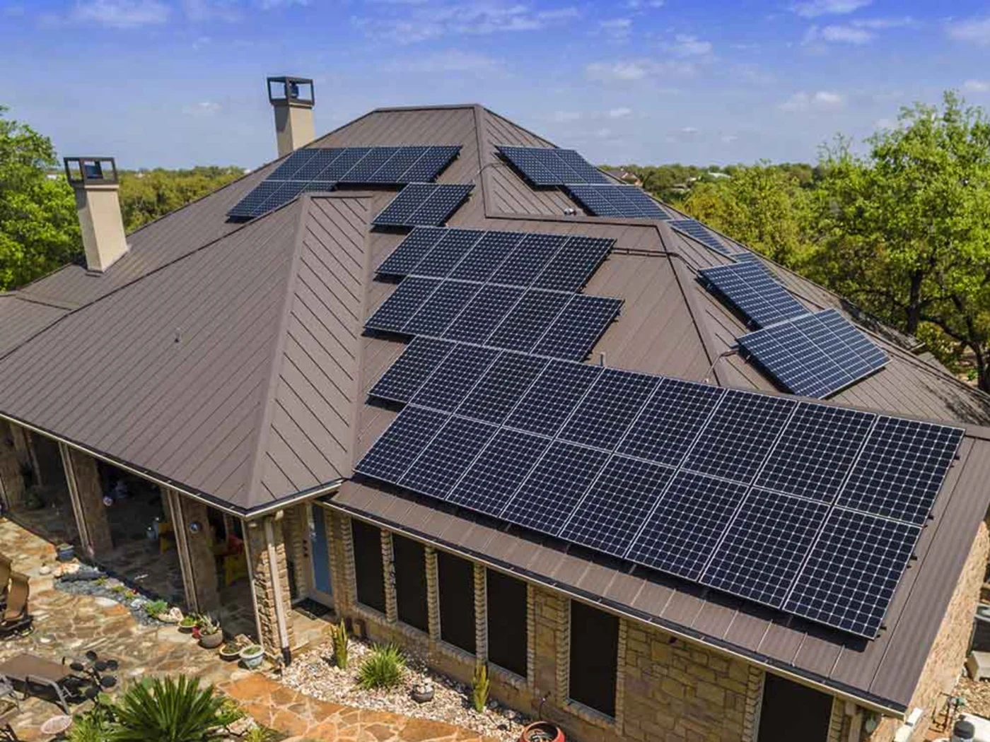 Neeeco solar installation in Massachusetts